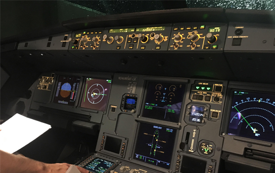 A320 Allegiant  Cockpit